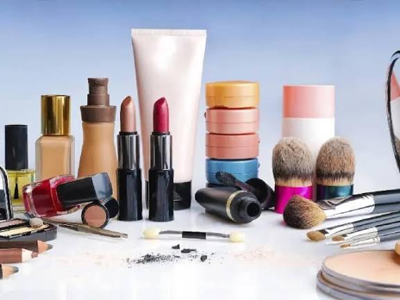 چالش های فروش عمده سایت لوازم آرایشی برای سئو چیست؟